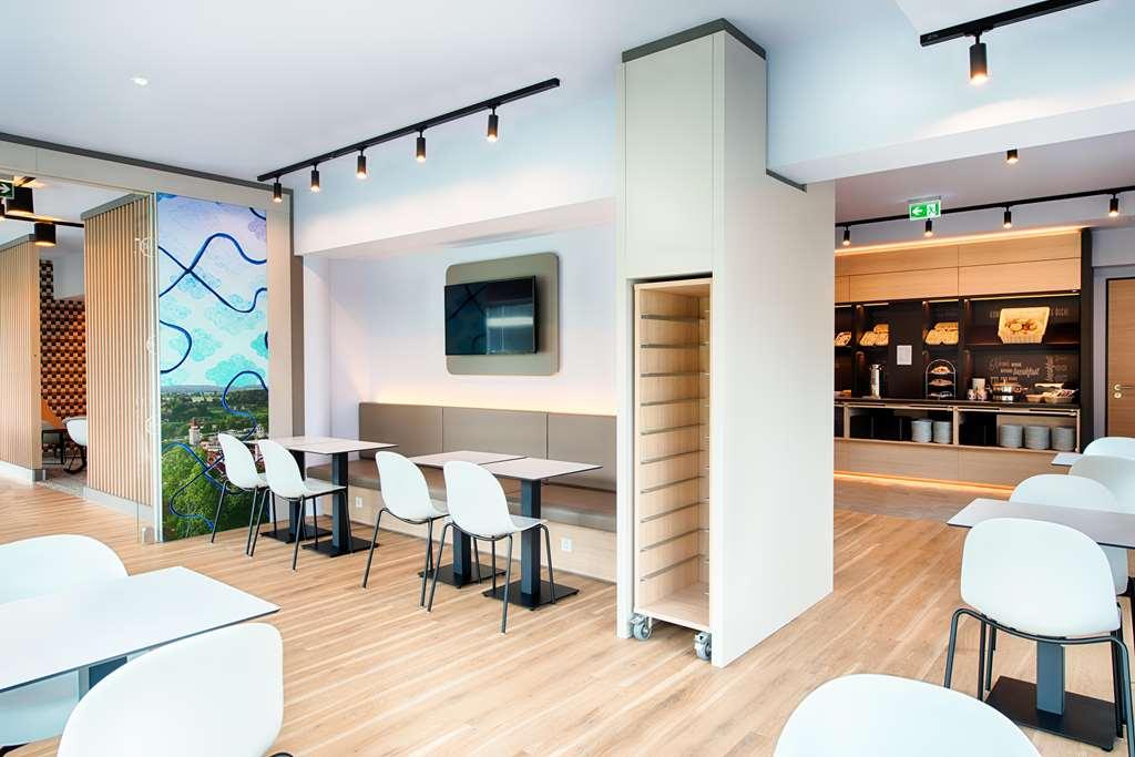B&B Hotel Ravensburg Seengen レストラン 写真
